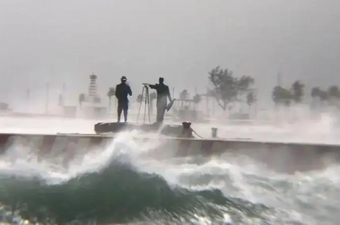 ¡Amárrate el chongo! Habrá en Veracruz nortazo de 120 km/hora 
